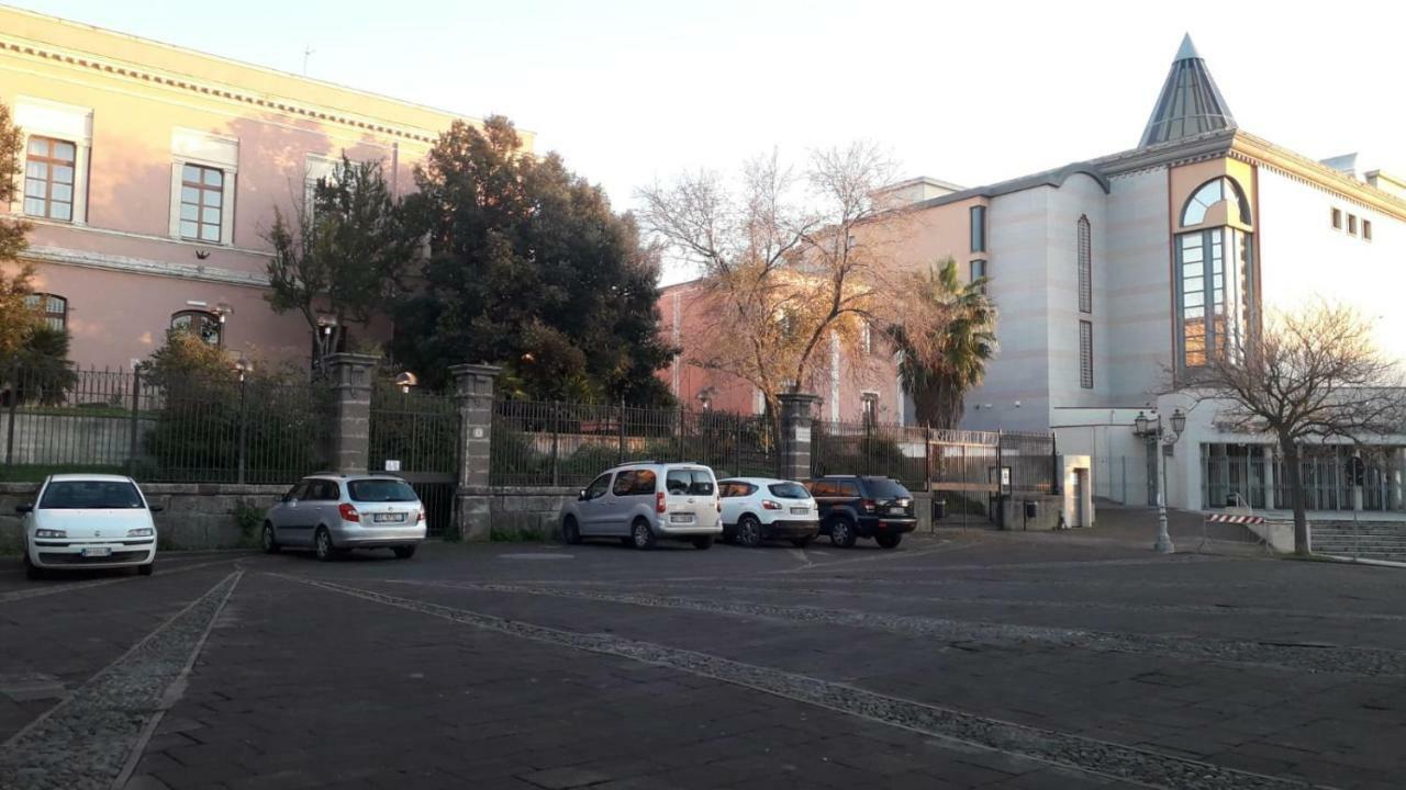 Casa Teatro Apartment Sassari Bagian luar foto